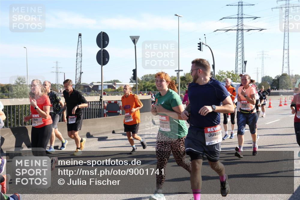 03.10.2025 - Köhlbrandbrückenlauf Julia Fischer http://msf.ph/oto/9001741 03.10.2025 12:18:13 Position 3 6513, 4291, 6660 meine-sportfotos.de