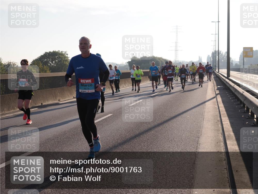 03.10.2025 - Köhlbrandbrückenlauf Fabian Wolf http://msf.ph/oto/9001763 03.10.2025 09:17:42 Position 3 1413, 3679 meine-sportfotos.de