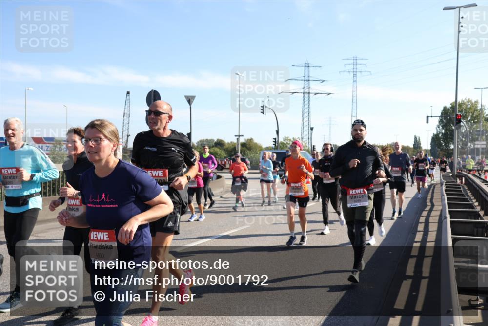 03.10.2025 - Köhlbrandbrückenlauf Julia Fischer http://msf.ph/oto/9001792 03.10.2025 12:18:29 Position 3 4385, 4, 18, 4600 meine-sportfotos.de