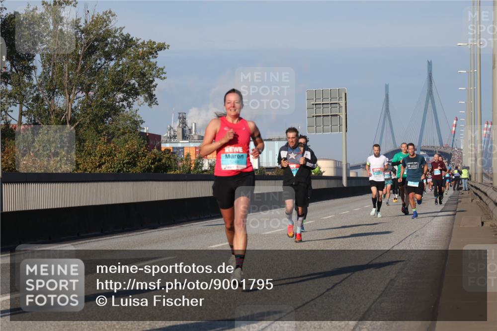 03.10.2025 - Köhlbrandbrückenlauf Luisa Fischer http://msf.ph/oto/9001795 03.10.2025 10:43:44 Position 3  meine-sportfotos.de
