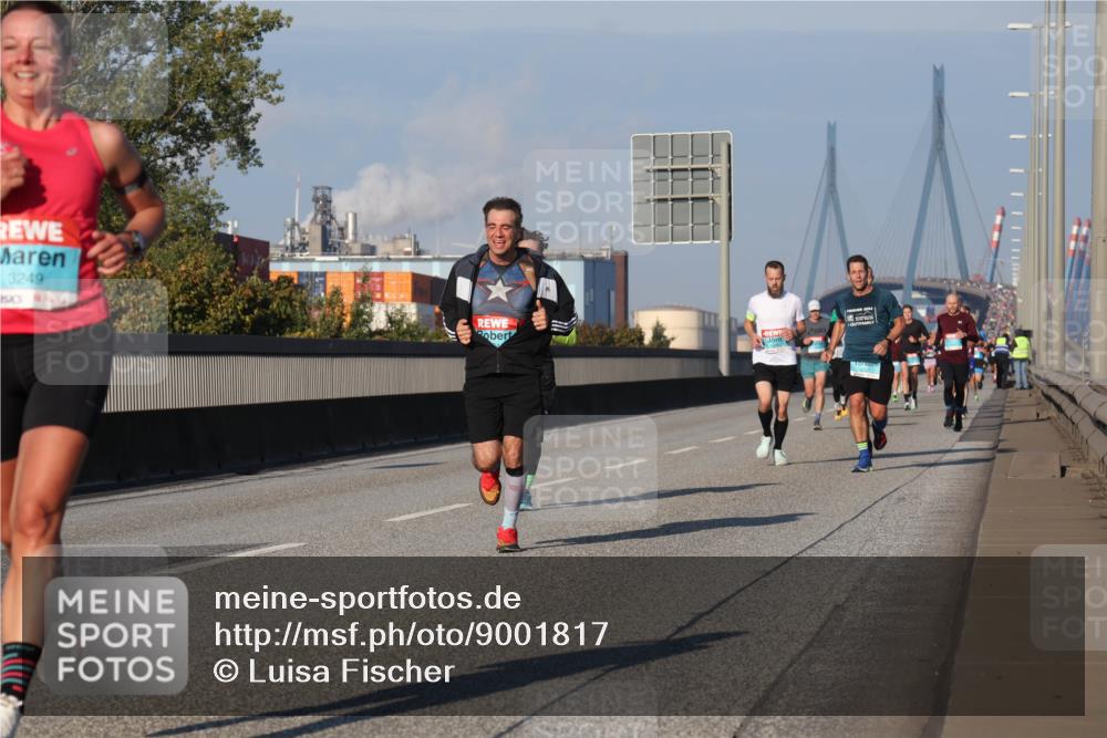 03.10.2025 - Köhlbrandbrückenlauf Luisa Fischer http://msf.ph/oto/9001817 03.10.2025 10:43:45 Position 3 3249 meine-sportfotos.de