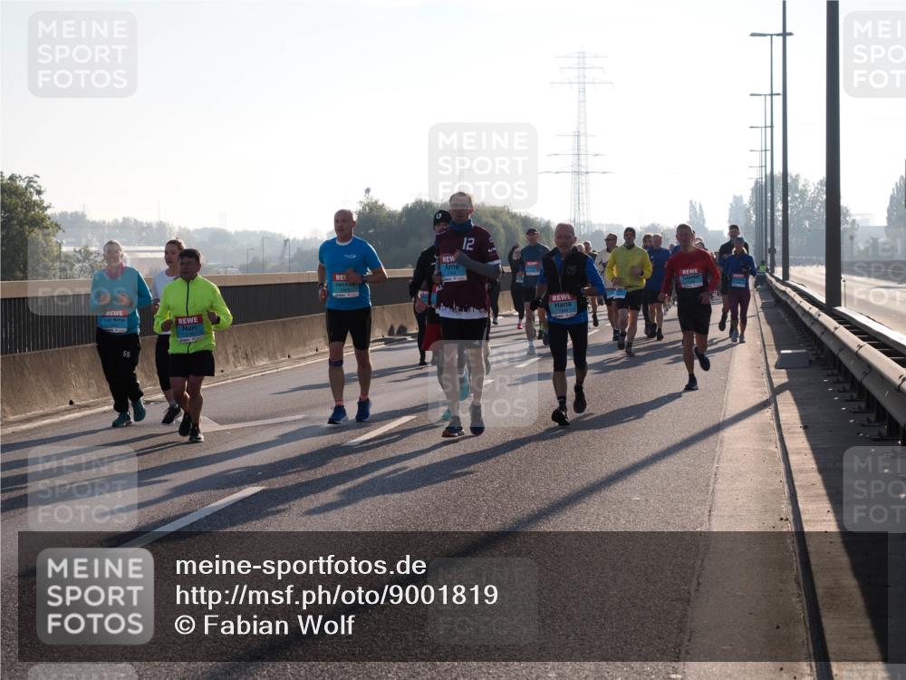 03.10.2025 - Köhlbrandbrückenlauf Fabian Wolf http://msf.ph/oto/9001819 03.10.2025 09:17:45 Position 3 55, 2743, 12 meine-sportfotos.de