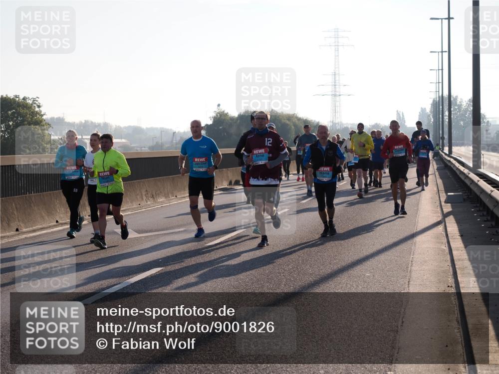 03.10.2025 - Köhlbrandbrückenlauf Fabian Wolf http://msf.ph/oto/9001826 03.10.2025 09:17:45 Position 3 55, 12 meine-sportfotos.de