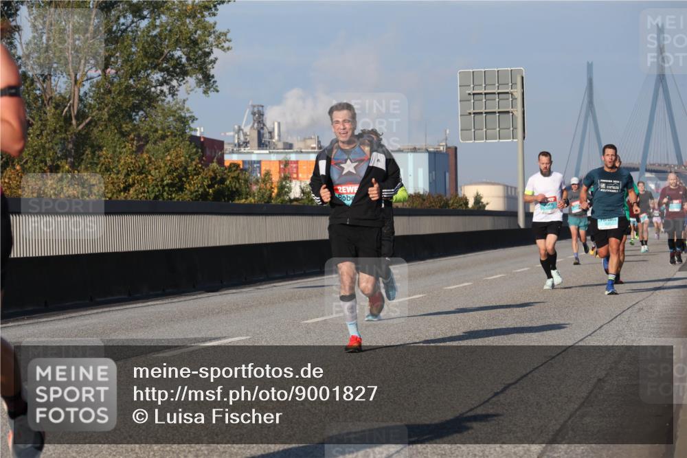 03.10.2025 - Köhlbrandbrückenlauf Luisa Fischer http://msf.ph/oto/9001827 03.10.2025 10:43:46 Position 3  meine-sportfotos.de