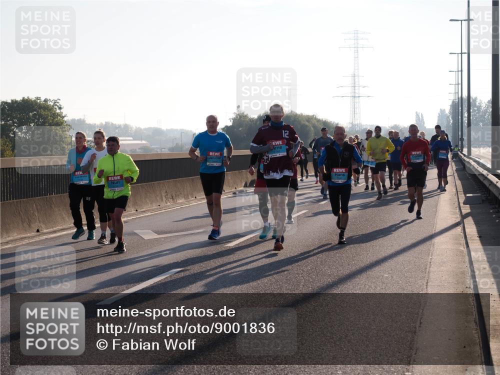 03.10.2025 - Köhlbrandbrückenlauf Fabian Wolf http://msf.ph/oto/9001836 03.10.2025 09:17:45 Position 3 55, 12, 1340 meine-sportfotos.de