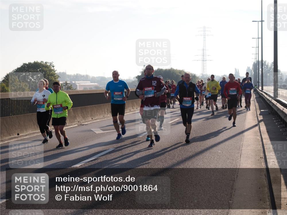 03.10.2025 - Köhlbrandbrückenlauf Fabian Wolf http://msf.ph/oto/9001864 03.10.2025 09:17:46 Position 3 12 meine-sportfotos.de