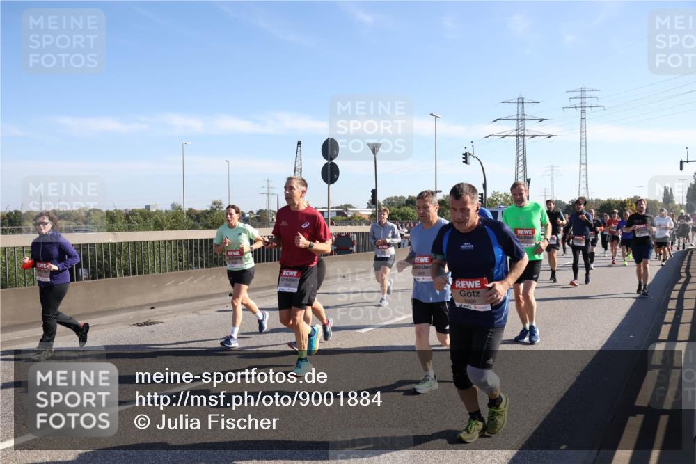 03.10.2025 - Köhlbrandbrückenlauf Julia Fischer http://msf.ph/oto/9001884 03.10.2025 12:18:50 Position 3 4889, 5986 meine-sportfotos.de
