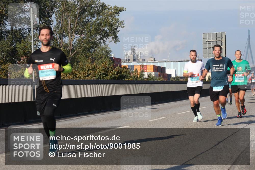 03.10.2025 - Köhlbrandbrückenlauf Luisa Fischer http://msf.ph/oto/9001885 03.10.2025 10:43:49 Position 3 1224, 2024, 3185 meine-sportfotos.de