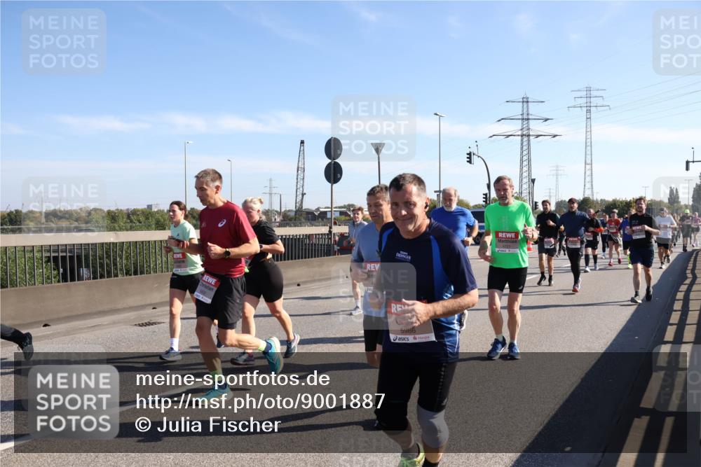 03.10.2025 - Köhlbrandbrückenlauf Julia Fischer http://msf.ph/oto/9001887 03.10.2025 12:18:51 Position 3 5986 meine-sportfotos.de