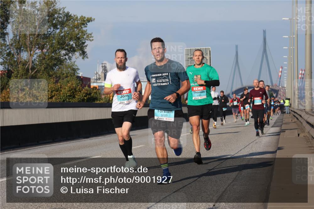 03.10.2025 - Köhlbrandbrückenlauf Luisa Fischer http://msf.ph/oto/9001927 03.10.2025 10:43:51 Position 3 1036, 2024, 44, 1860, 3185, 3223 meine-sportfotos.de