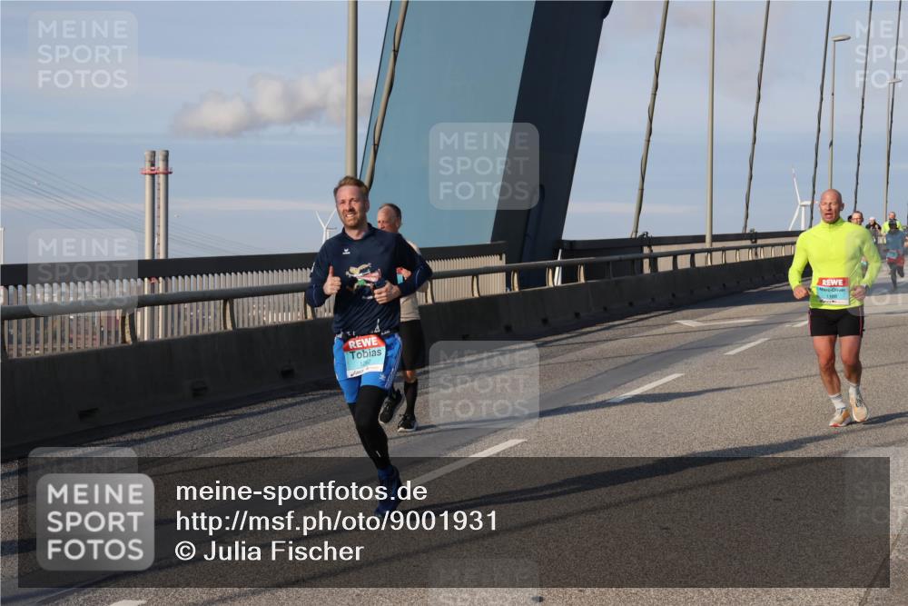 03.10.2025 - Köhlbrandbrückenlauf Julia Fischer http://msf.ph/oto/9001931 03.10.2025 09:40:18 Position 2 1168 meine-sportfotos.de