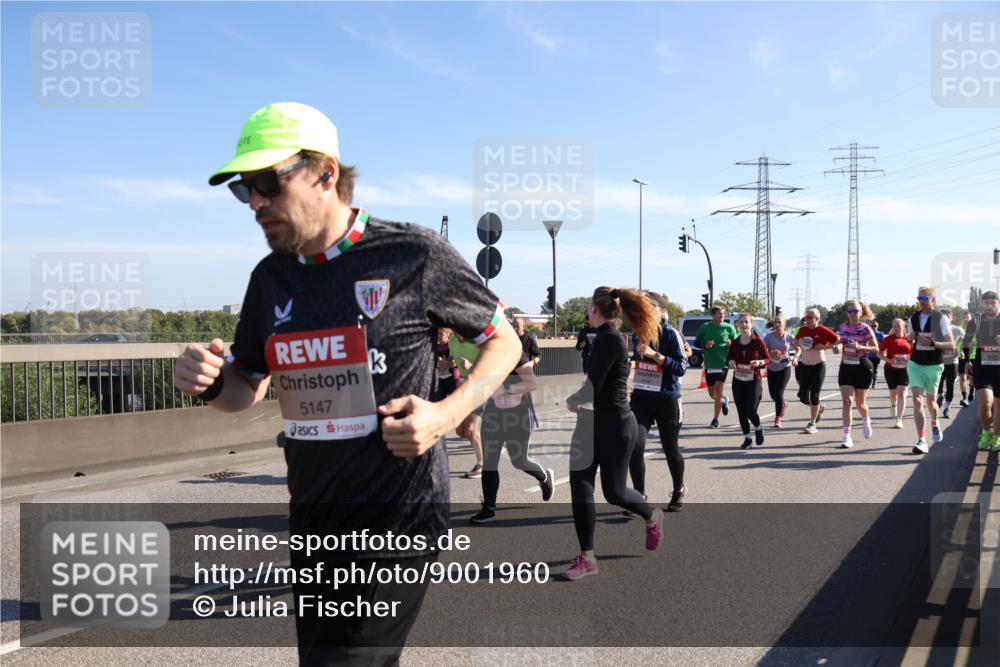 03.10.2025 - Köhlbrandbrückenlauf Julia Fischer http://msf.ph/oto/9001960 03.10.2025 12:19:00 Position 3 5147 meine-sportfotos.de