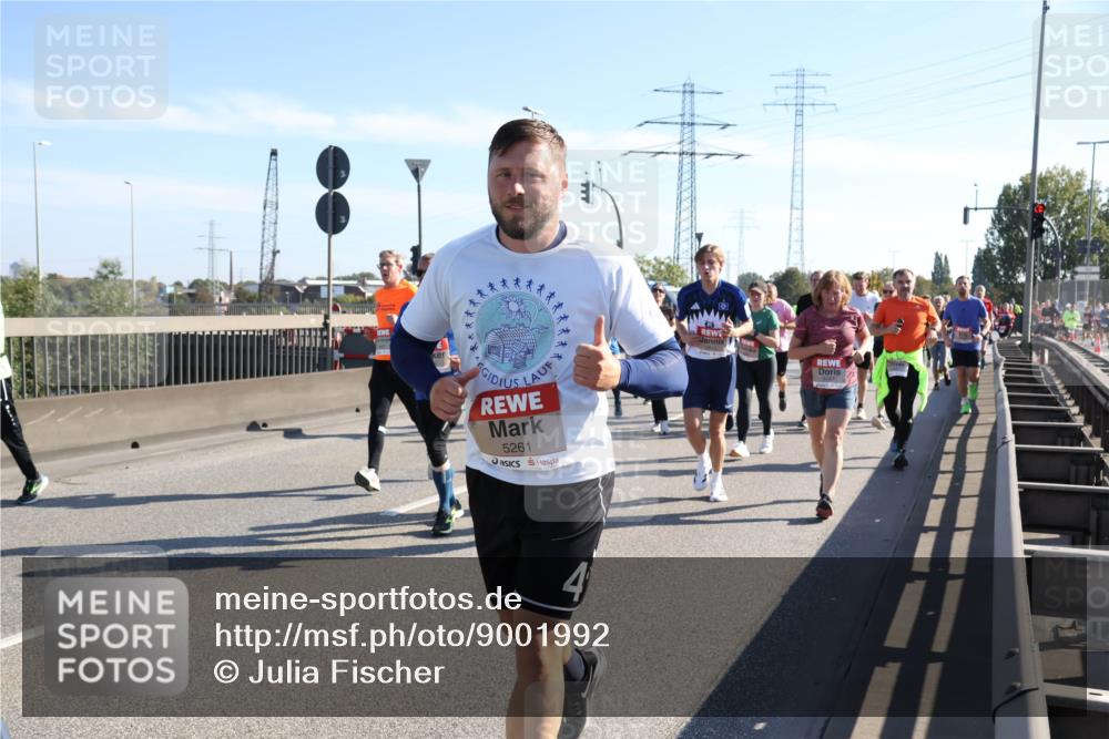 03.10.2025 - Köhlbrandbrückenlauf Julia Fischer http://msf.ph/oto/9001992 03.10.2025 12:19:07 Position 3 5261, 4 meine-sportfotos.de