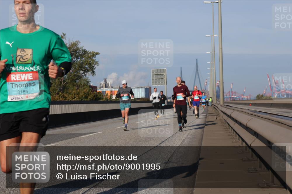 03.10.2025 - Köhlbrandbrückenlauf Luisa Fischer http://msf.ph/oto/9001995 03.10.2025 10:43:54 Position 3 3185 meine-sportfotos.de