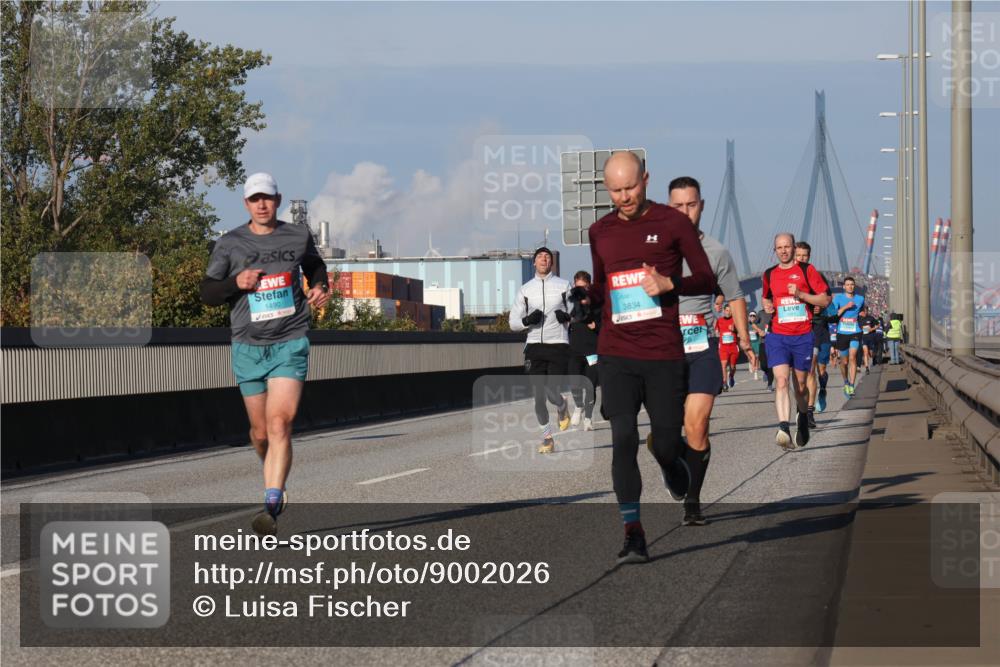 03.10.2025 - Köhlbrandbrückenlauf Luisa Fischer http://msf.ph/oto/9002026 03.10.2025 10:43:56 Position 3  meine-sportfotos.de