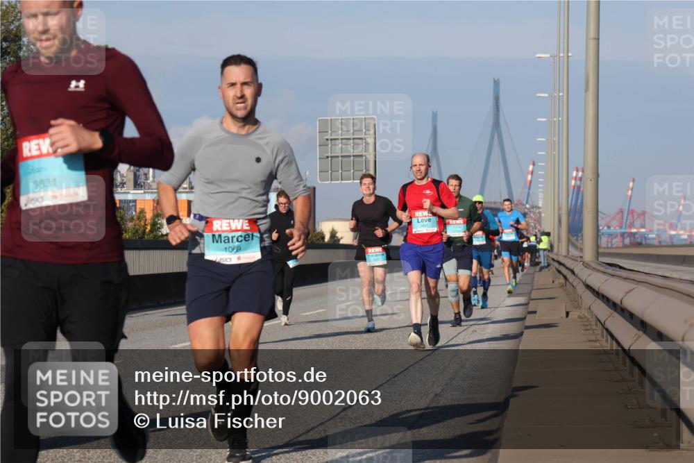03.10.2025 - Köhlbrandbrückenlauf Luisa Fischer http://msf.ph/oto/9002063 03.10.2025 10:43:58 Position 3 3834, 1069 meine-sportfotos.de