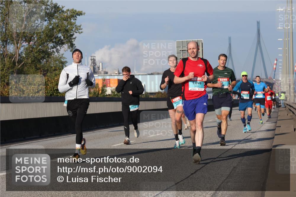 03.10.2025 - Köhlbrandbrückenlauf Luisa Fischer http://msf.ph/oto/9002094 03.10.2025 10:43:59 Position 3 1095, 3491 meine-sportfotos.de