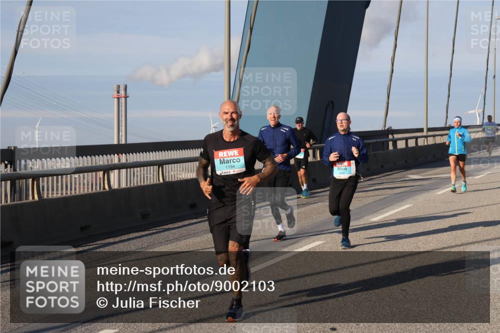 03.10.2025 - Köhlbrandbrückenlauf Julia Fischer http://msf.ph/oto/9002103 03.10.2025 09:40:48 Position 2 1194, 3650 meine-sportfotos.de