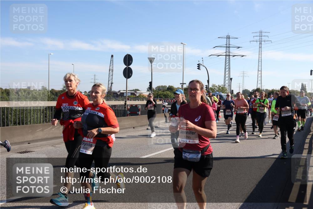 03.10.2025 - Köhlbrandbrückenlauf Julia Fischer http://msf.ph/oto/9002108 03.10.2025 12:19:20 Position 3 6430, 5780 meine-sportfotos.de