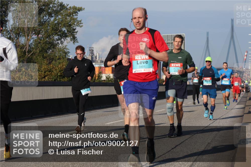 03.10.2025 - Köhlbrandbrückenlauf Luisa Fischer http://msf.ph/oto/9002127 03.10.2025 10:44:01 Position 3 1095, 3491, 3763 meine-sportfotos.de