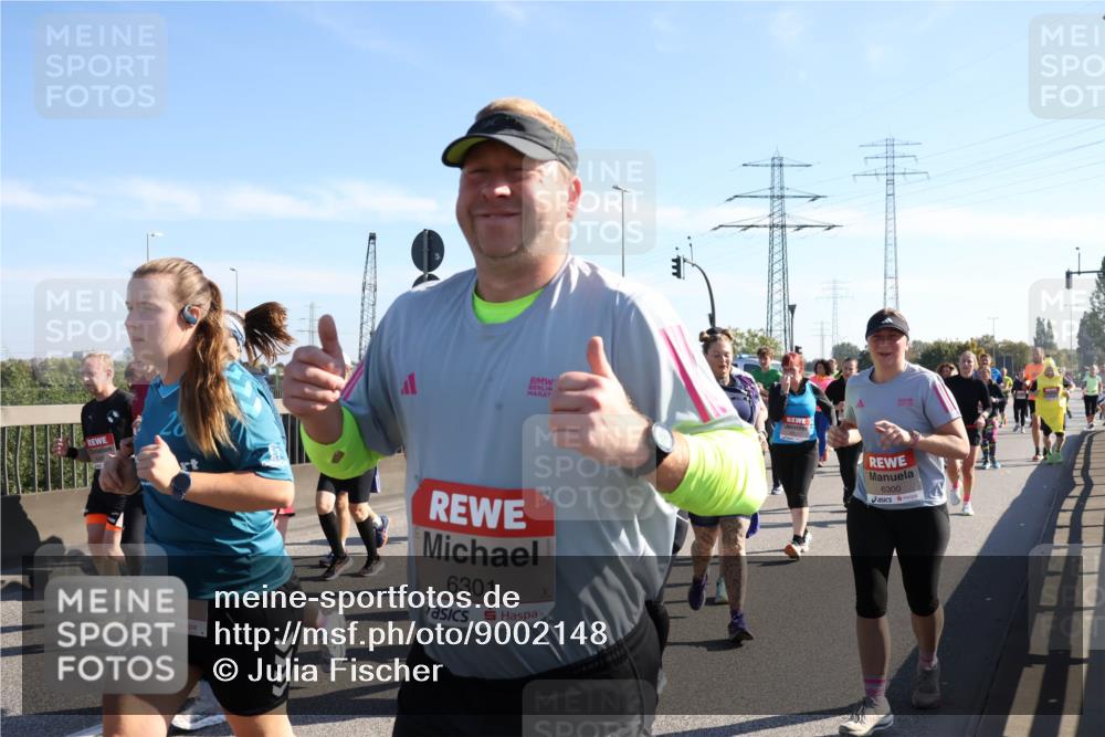 03.10.2025 - Köhlbrandbrückenlauf Julia Fischer http://msf.ph/oto/9002148 03.10.2025 12:19:25 Position 3 8, 28, 6440, 6301, 6300 meine-sportfotos.de