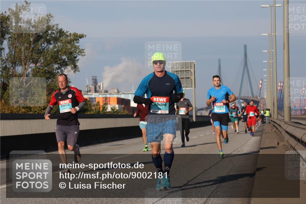 03.10.2025 - Köhlbrandbrückenlauf Luisa Fischer http://msf.ph/oto/9002181 03.10.2025 10:44:05 Position 3 3402, 1050 meine-sportfotos.de