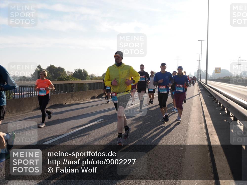 03.10.2025 - Köhlbrandbrückenlauf Fabian Wolf http://msf.ph/oto/9002227 03.10.2025 09:17:54 Position 3  meine-sportfotos.de