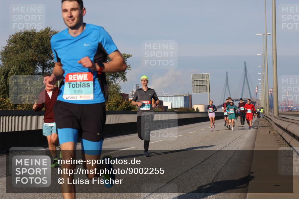 03.10.2025 - Köhlbrandbrückenlauf Luisa Fischer http://msf.ph/oto/9002255 03.10.2025 10:44:09 Position 3 1023 meine-sportfotos.de