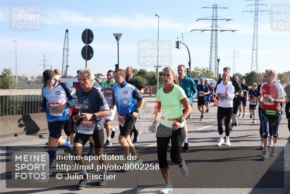 03.10.2025 - Köhlbrandbrückenlauf Julia Fischer http://msf.ph/oto/9002258 03.10.2025 12:19:39 Position 3 4306, 6573, 247, 6387, 56643 meine-sportfotos.de