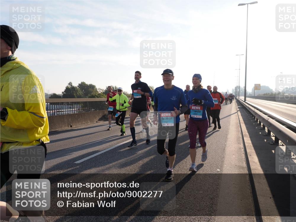 03.10.2025 - Köhlbrandbrückenlauf Fabian Wolf http://msf.ph/oto/9002277 03.10.2025 09:17:55 Position 3 3261, 3492 meine-sportfotos.de