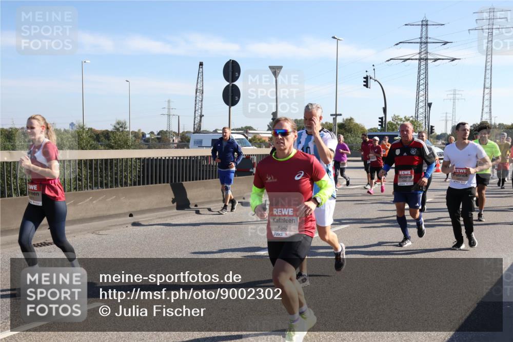 03.10.2025 - Köhlbrandbrückenlauf Julia Fischer http://msf.ph/oto/9002302 03.10.2025 12:19:46 Position 3 5840 meine-sportfotos.de