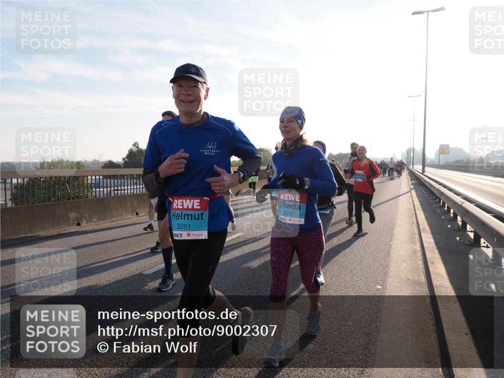 03.10.2025 - Köhlbrandbrückenlauf Fabian Wolf http://msf.ph/oto/9002307 03.10.2025 09:17:55 Position 3 3261, 3492 meine-sportfotos.de