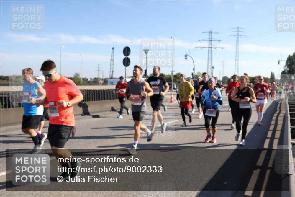 03.10.2025 - Köhlbrandbrückenlauf Julia Fischer http://msf.ph/oto/9002333 03.10.2025 12:19:50 Position 3  meine-sportfotos.de