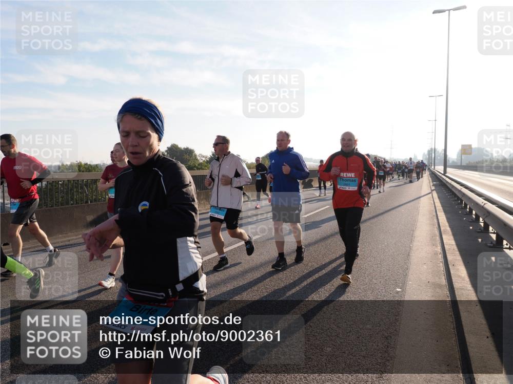 03.10.2025 - Köhlbrandbrückenlauf Fabian Wolf http://msf.ph/oto/9002361 03.10.2025 09:17:56 Position 3 3493, 240, 28911 meine-sportfotos.de