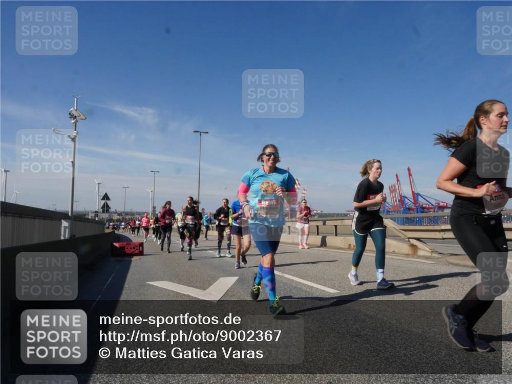 03.10.2025 - Köhlbrandbrückenlauf Matties Gatica Varas http://msf.ph/oto/9002367 03.10.2025 12:55:51 Position 2  meine-sportfotos.de