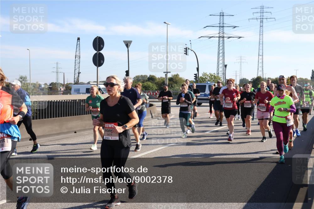03.10.2025 - Köhlbrandbrückenlauf Julia Fischer http://msf.ph/oto/9002378 03.10.2025 12:19:57 Position 3 78, 6474 meine-sportfotos.de