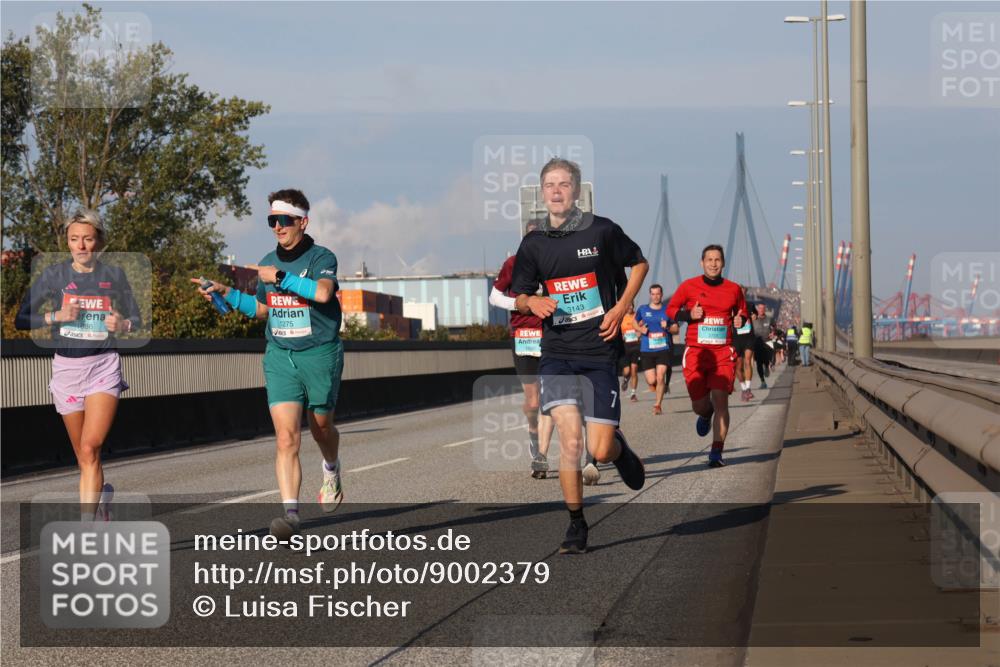 03.10.2025 - Köhlbrandbrückenlauf Luisa Fischer http://msf.ph/oto/9002379 03.10.2025 10:44:16 Position 3 1086, 1275, 3143, 1000 meine-sportfotos.de