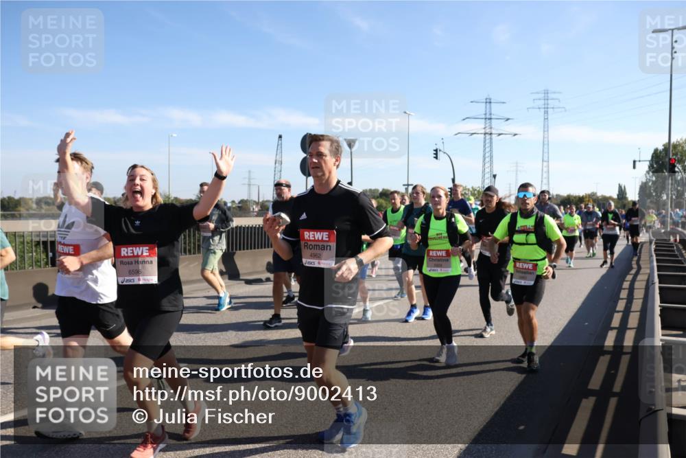 03.10.2025 - Köhlbrandbrückenlauf Julia Fischer http://msf.ph/oto/9002413 03.10.2025 12:20:01 Position 3 6596, 4962 meine-sportfotos.de