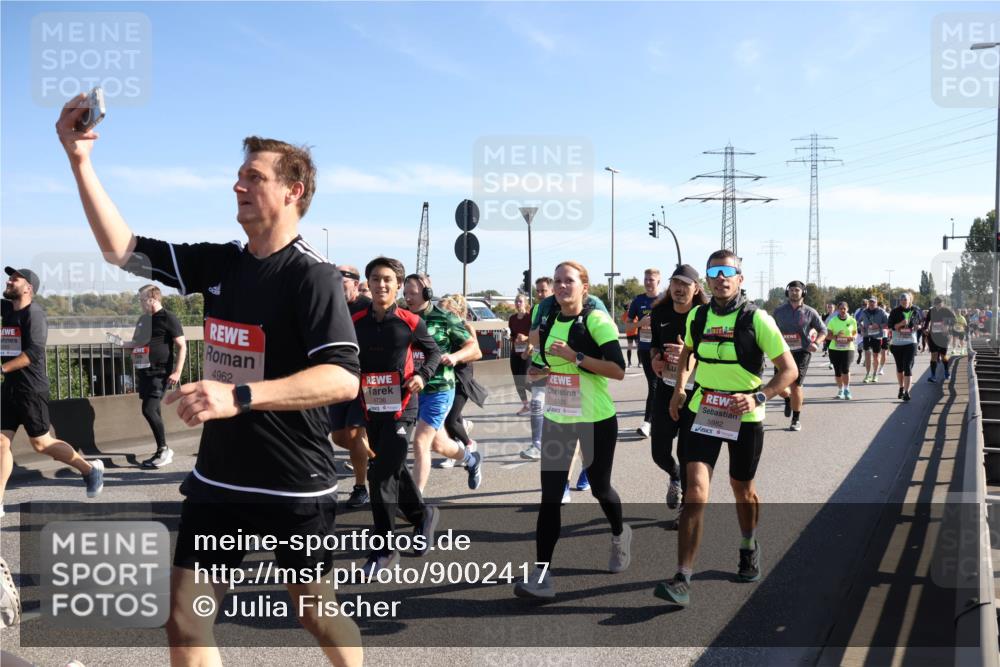 03.10.2025 - Köhlbrandbrückenlauf Julia Fischer http://msf.ph/oto/9002417 03.10.2025 12:20:01 Position 3 4962, 4736, 5928, 5982 meine-sportfotos.de