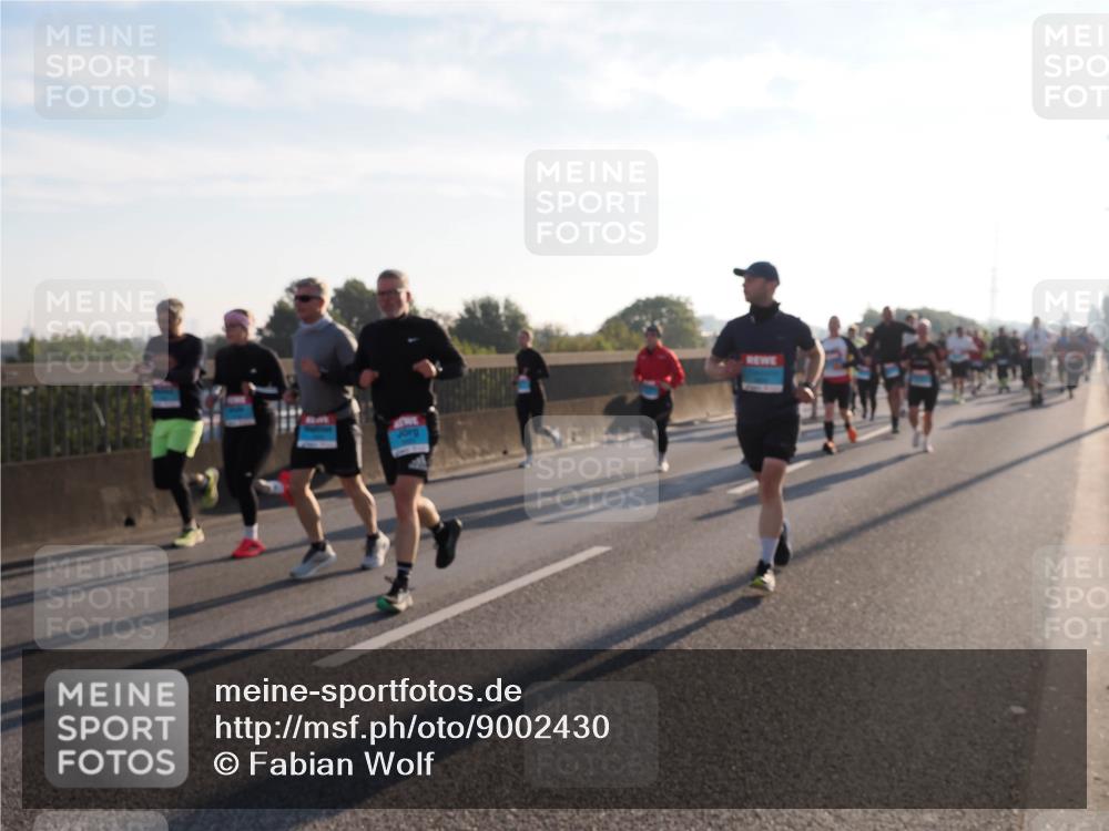 03.10.2025 - Köhlbrandbrückenlauf Fabian Wolf http://msf.ph/oto/9002430 03.10.2025 09:17:58 Position 3  meine-sportfotos.de