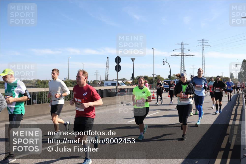 03.10.2025 - Köhlbrandbrückenlauf Julia Fischer http://msf.ph/oto/9002453 03.10.2025 12:20:05 Position 3 5483 meine-sportfotos.de