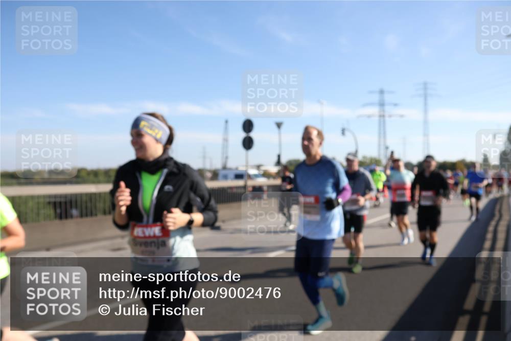 03.10.2025 - Köhlbrandbrückenlauf Julia Fischer http://msf.ph/oto/9002476 03.10.2025 12:20:06 Position 3  meine-sportfotos.de