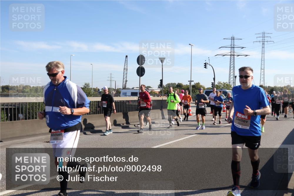 03.10.2025 - Köhlbrandbrückenlauf Julia Fischer http://msf.ph/oto/9002498 03.10.2025 12:20:10 Position 3 6023, 5511 meine-sportfotos.de