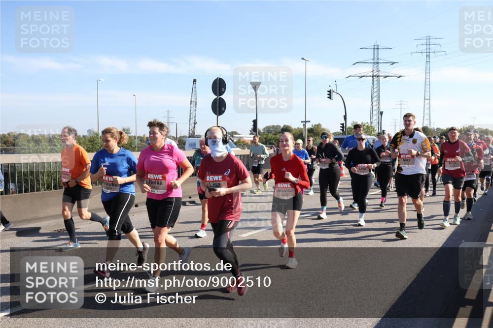 03.10.2025 - Köhlbrandbrückenlauf Julia Fischer http://msf.ph/oto/9002510 03.10.2025 12:20:14 Position 3 4900, 4829 meine-sportfotos.de
