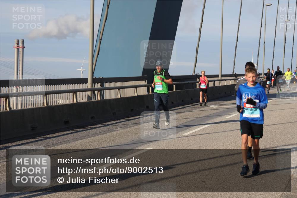 03.10.2025 - Köhlbrandbrückenlauf Julia Fischer http://msf.ph/oto/9002513 03.10.2025 09:42:05 Position 2 2920 meine-sportfotos.de
