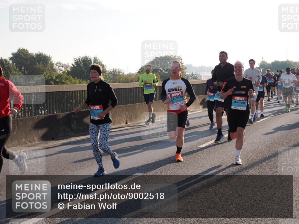 03.10.2025 - Köhlbrandbrückenlauf Fabian Wolf http://msf.ph/oto/9002518 03.10.2025 09:18:00 Position 3 1314, 101, 1272 meine-sportfotos.de