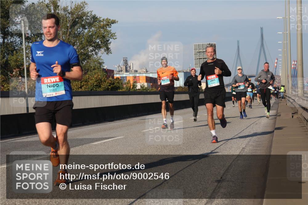 03.10.2025 - Köhlbrandbrückenlauf Luisa Fischer http://msf.ph/oto/9002546 03.10.2025 10:44:25 Position 3 3181, 3544 meine-sportfotos.de