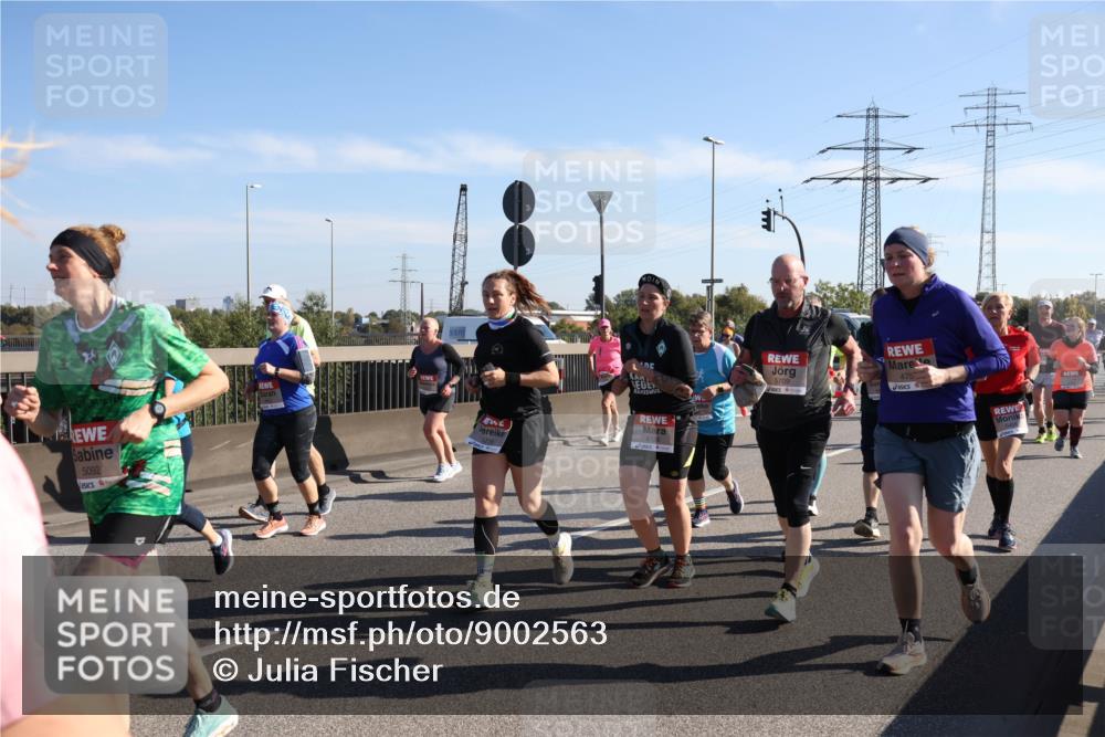 03.10.2025 - Köhlbrandbrückenlauf Julia Fischer http://msf.ph/oto/9002563 03.10.2025 12:20:21 Position 3 5092, 5709, 475, 6126 meine-sportfotos.de