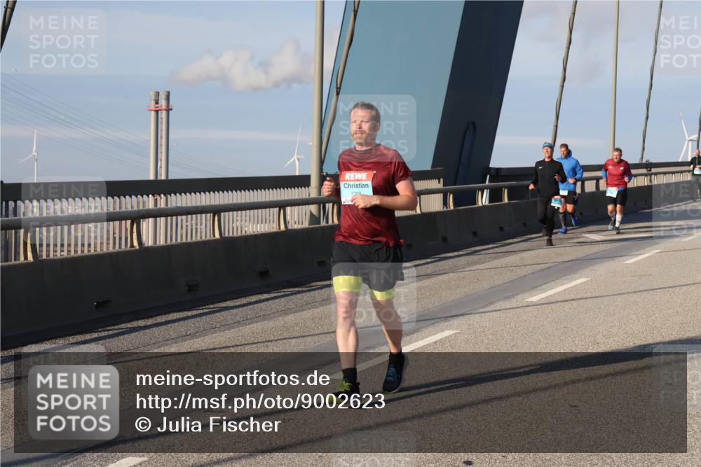 03.10.2025 - Köhlbrandbrückenlauf Julia Fischer http://msf.ph/oto/9002623 03.10.2025 09:42:29 Position 2 1309 meine-sportfotos.de
