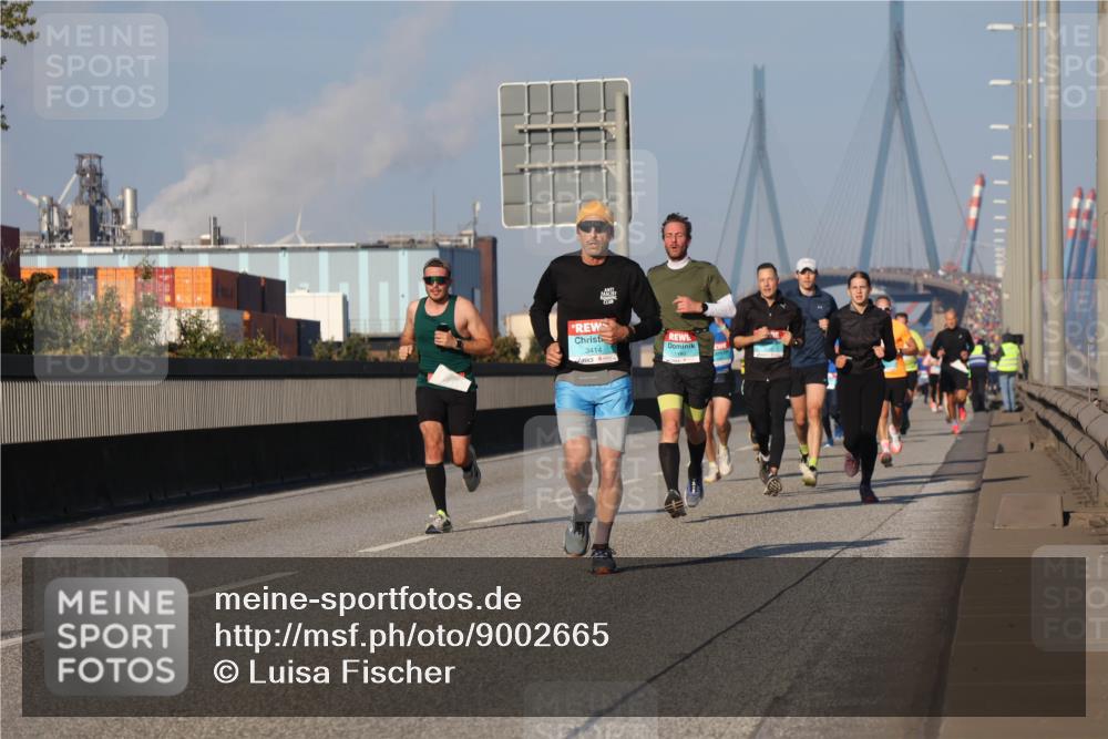 03.10.2025 - Köhlbrandbrückenlauf Luisa Fischer http://msf.ph/oto/9002665 03.10.2025 10:44:33 Position 3  meine-sportfotos.de